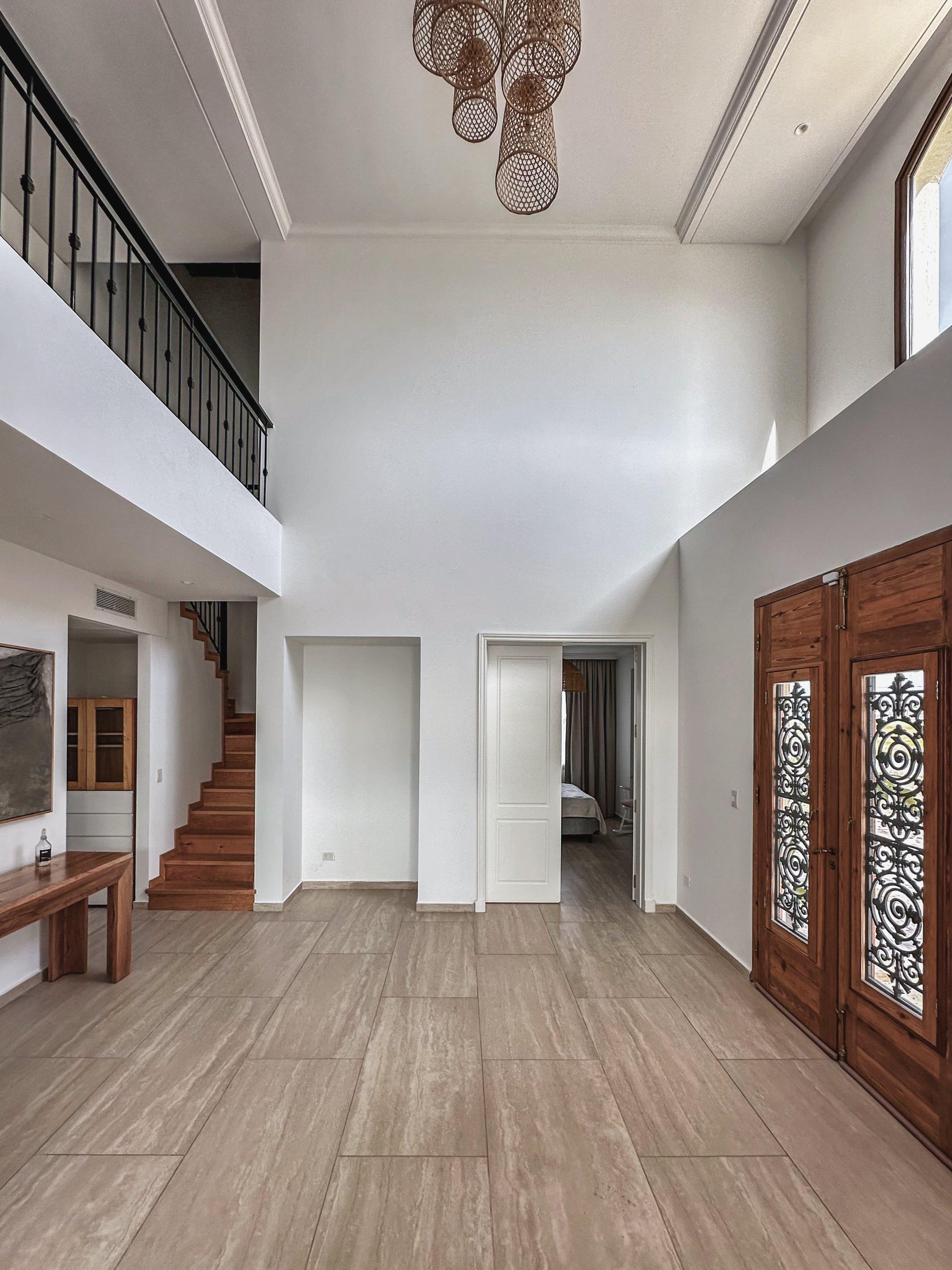 Hall en doble altura